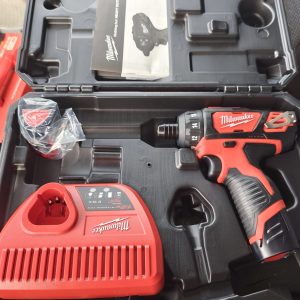 MILWAUKEE AKU UVRTAČ M12BD-202C 4933441900